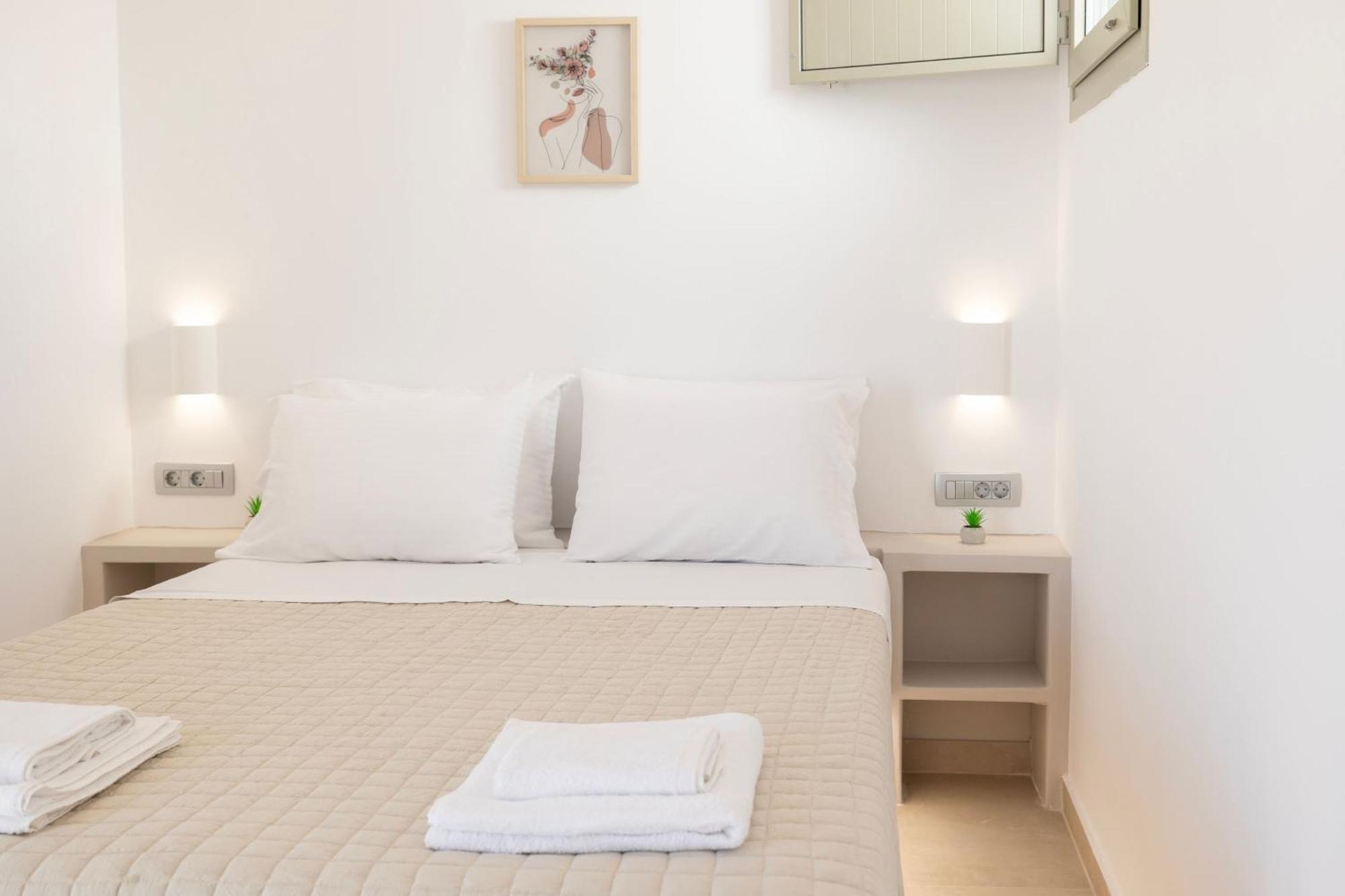 Windmillside Luxury Villas Emporio  Bagian luar foto