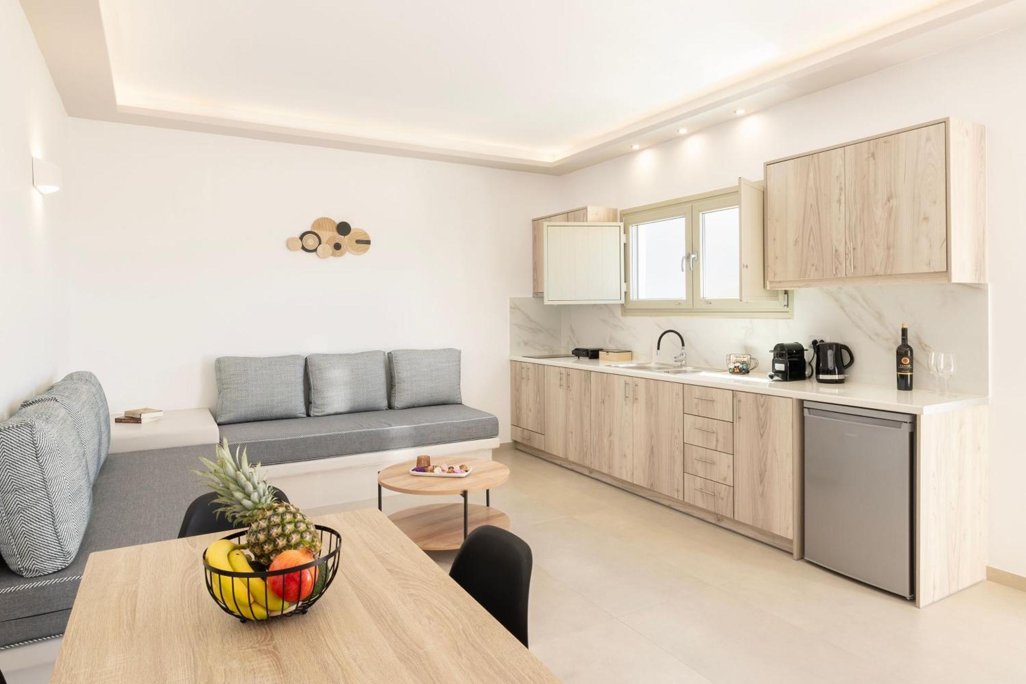Windmillside Luxury Villas Emporio  Bagian luar foto