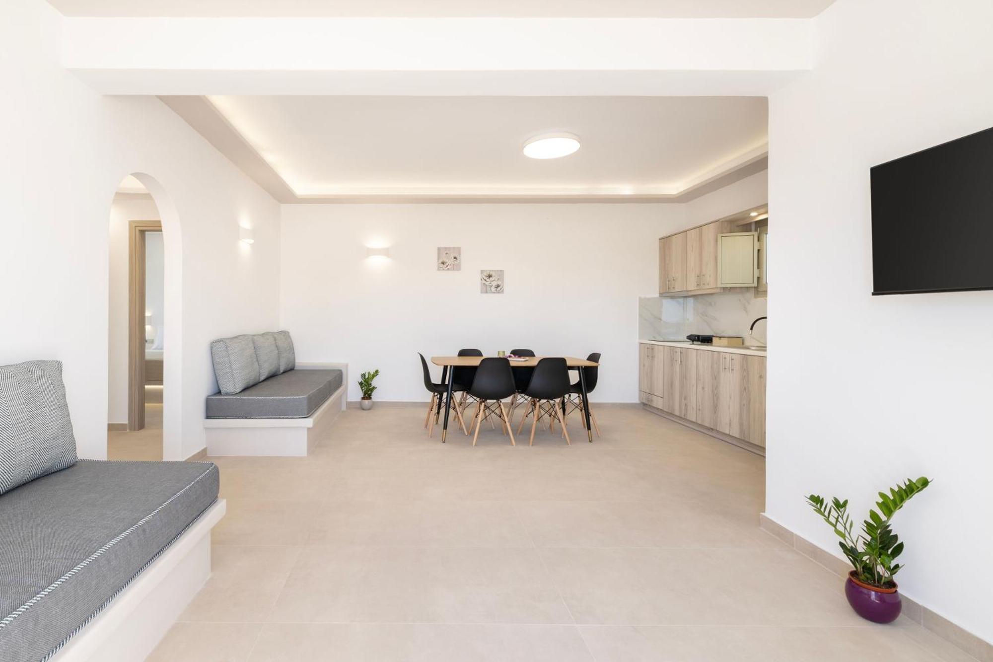 Windmillside Luxury Villas Emporio  Bagian luar foto